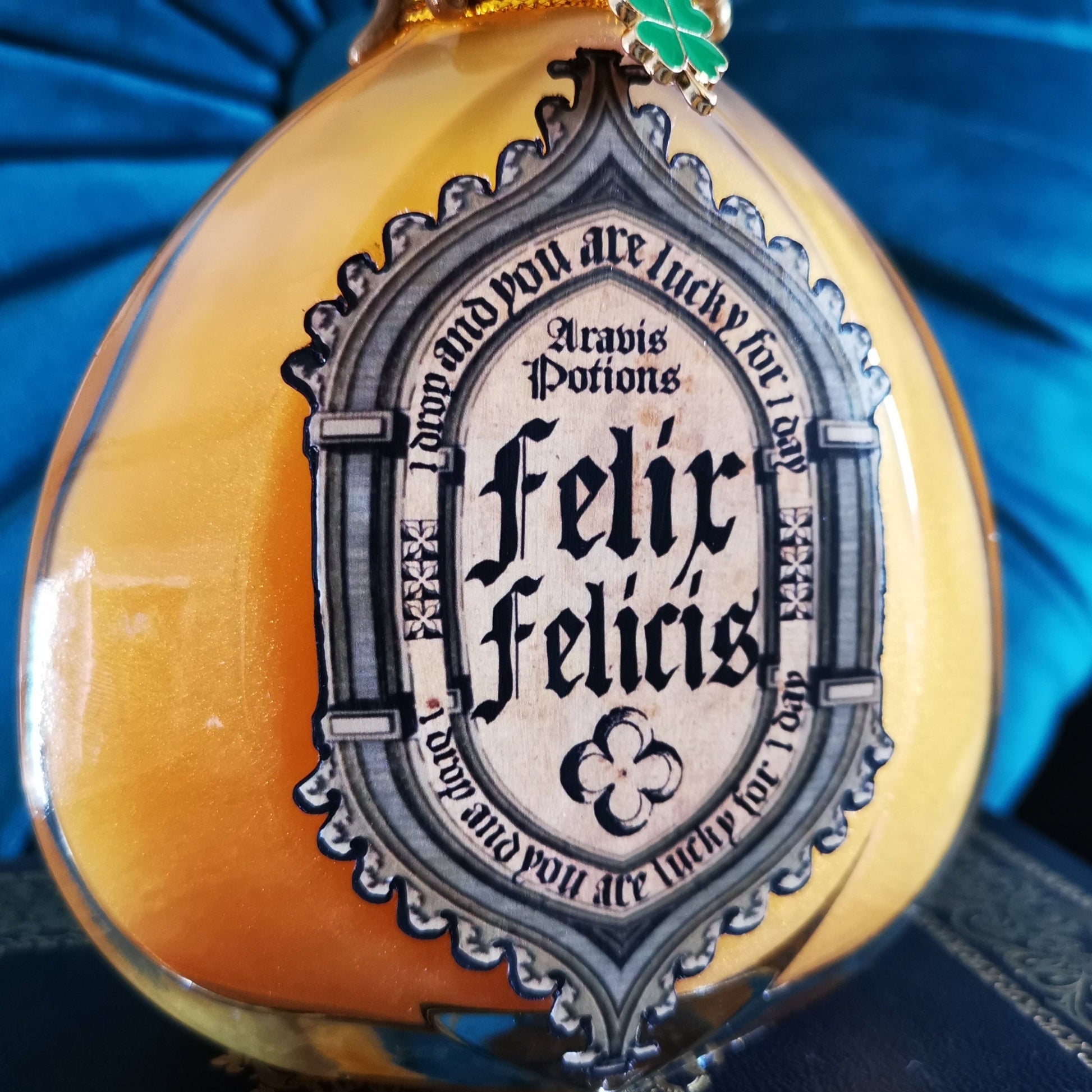 Felix Felicis Aravis Potions Apothecary Harry Potter