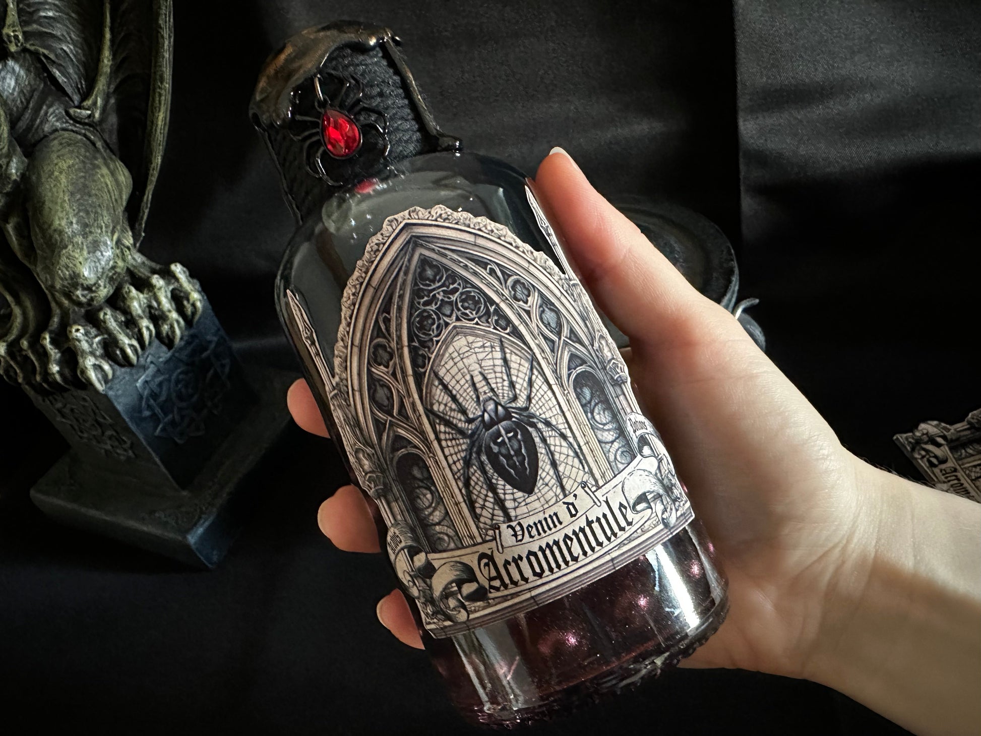 Venin d'Acromentule / Acromentula Venom Aravis Potions Apothecary Harry Potter