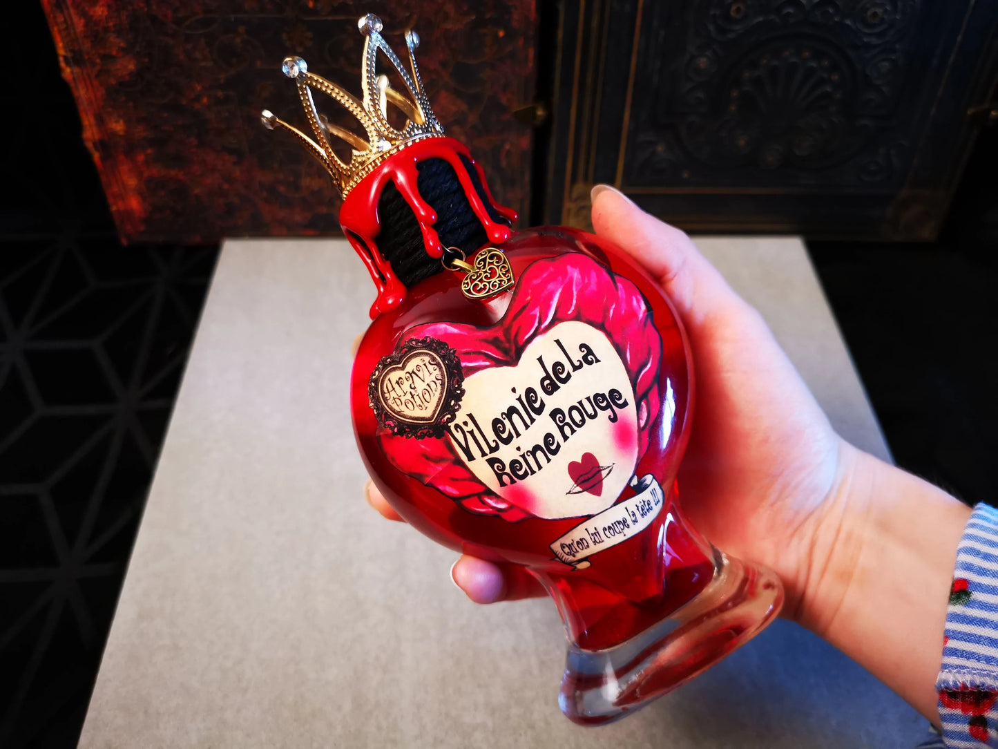 Vilénie de la Reine Rouge - Red queen’s Evil Aravis Potions